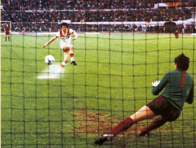 Esquadrão Imortal – Roma 1980-1984 8 Image
