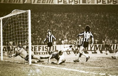 Esquadrão Imortal – Peñarol 1981-1983 35 Grêmio - Campeão da América 1983 1 (3)