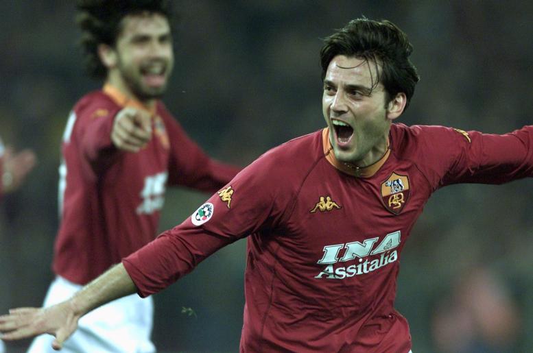Esquadrão Imortal – Roma 2000-2001 25 Montella, o goleador romano.