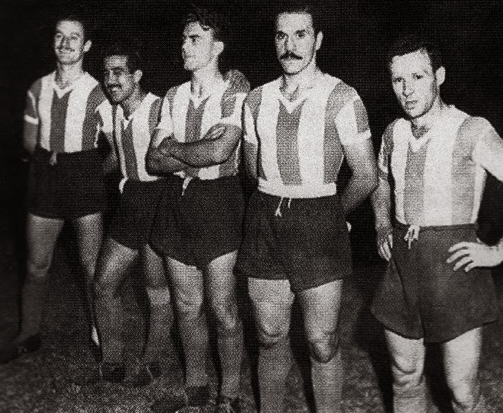 Seleções Imortais – Argentina 1941-1947 29 Mario Boyé, "Tucho" Méndez, Alfredo Di Stéfano, José Manuel Moreno e Félix Loustau, o "pequeno" ataque argentino em 1947. Pobres rivais...