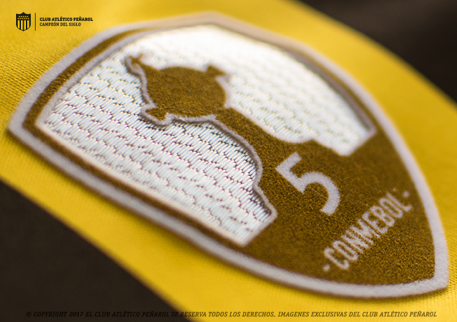 Emblemas: honrarias para poucos 75 peñarol copa libertadores 2017 1