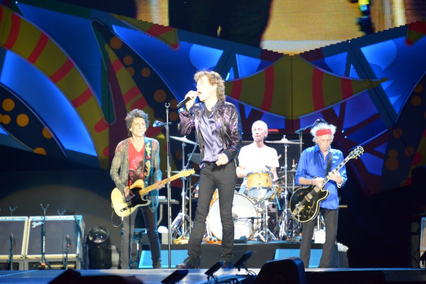 Centenário - Monumento do Futebol Mundial 122 uruguay se rindio ante rolling stones 3
