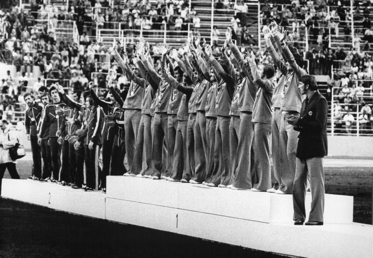 Todos os Campeões Olímpicos no Futebol 141 1976 alemanha lesteEAyVkINXsAEd3 8