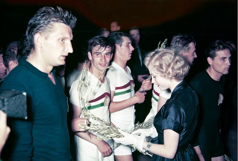 Todos os Campeões Olímpicos no Futebol 127 Kuusela Hungary 1952
